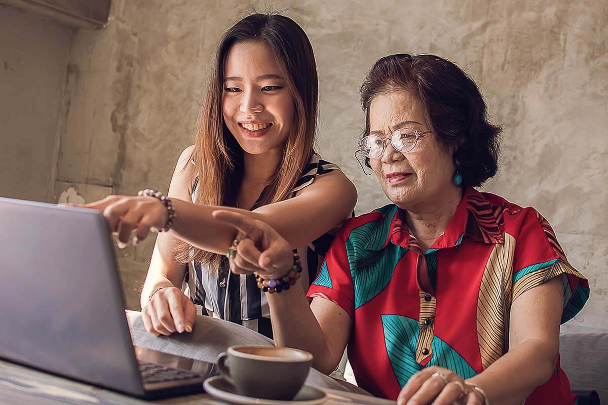 choosing a senior care for your parent daughter looking into choosing a senior care for your parent